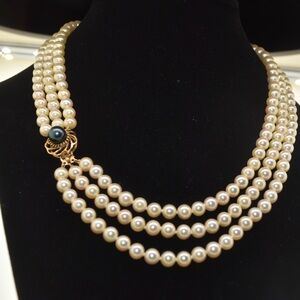 Elegant Triple Strand Cultured Pearl Necklace with Tahitian Pearl Gold Clasp